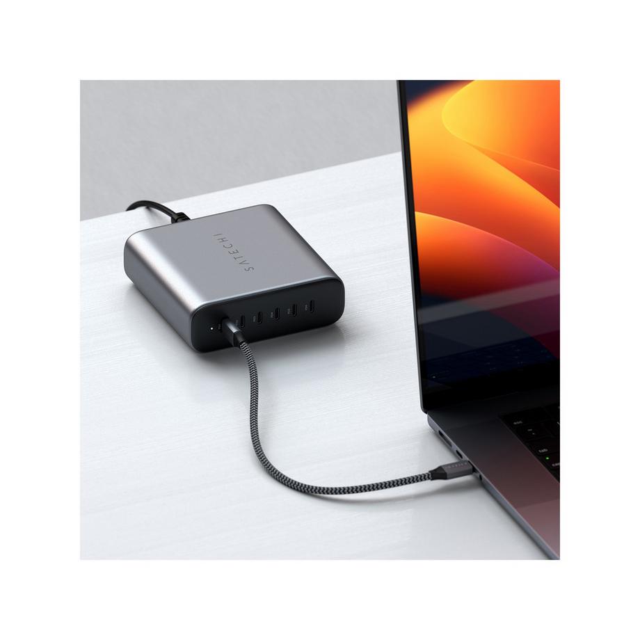 SATECHI USB-C 6-Port GaN Charger 200W USB Charger
 