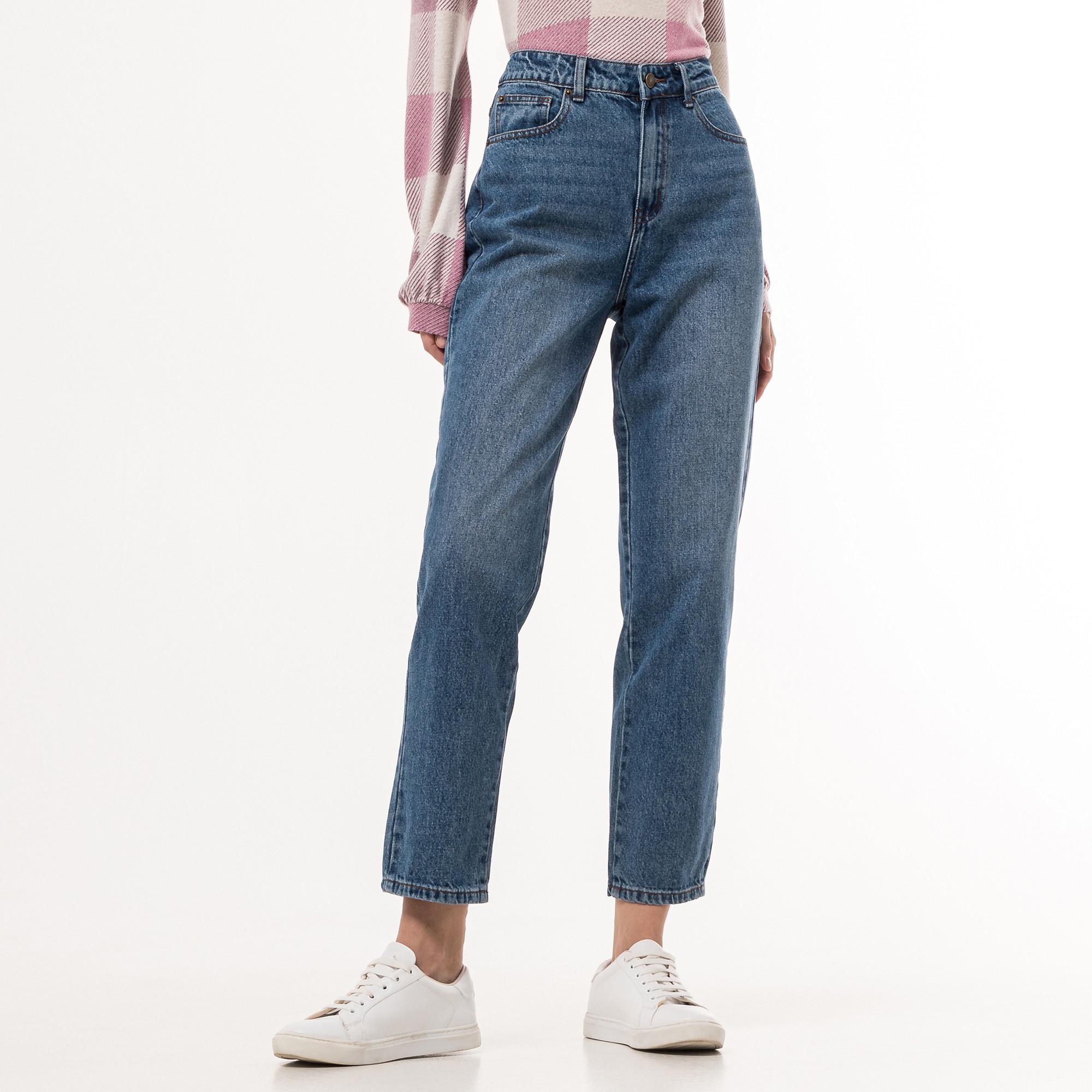 Manor Woman  Jeans, Straight Leg Fit 