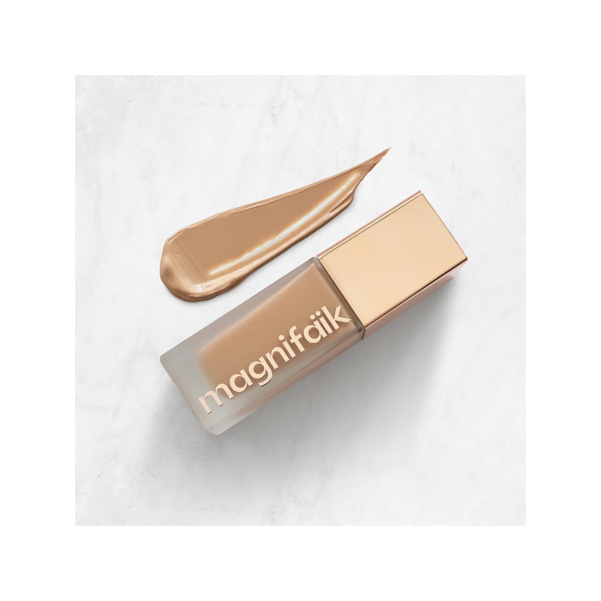 Magnifaik Juste parfait Lightweight Foundation 