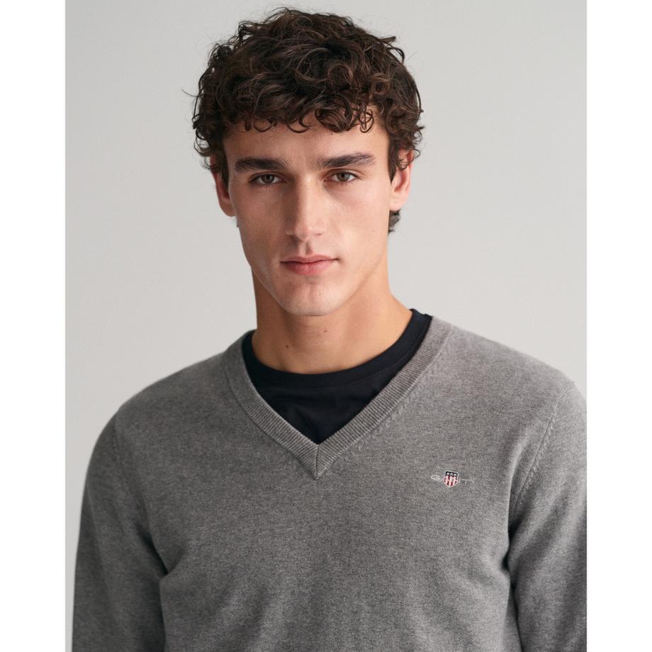GANT Classic Cotton V-Neck Pullover  