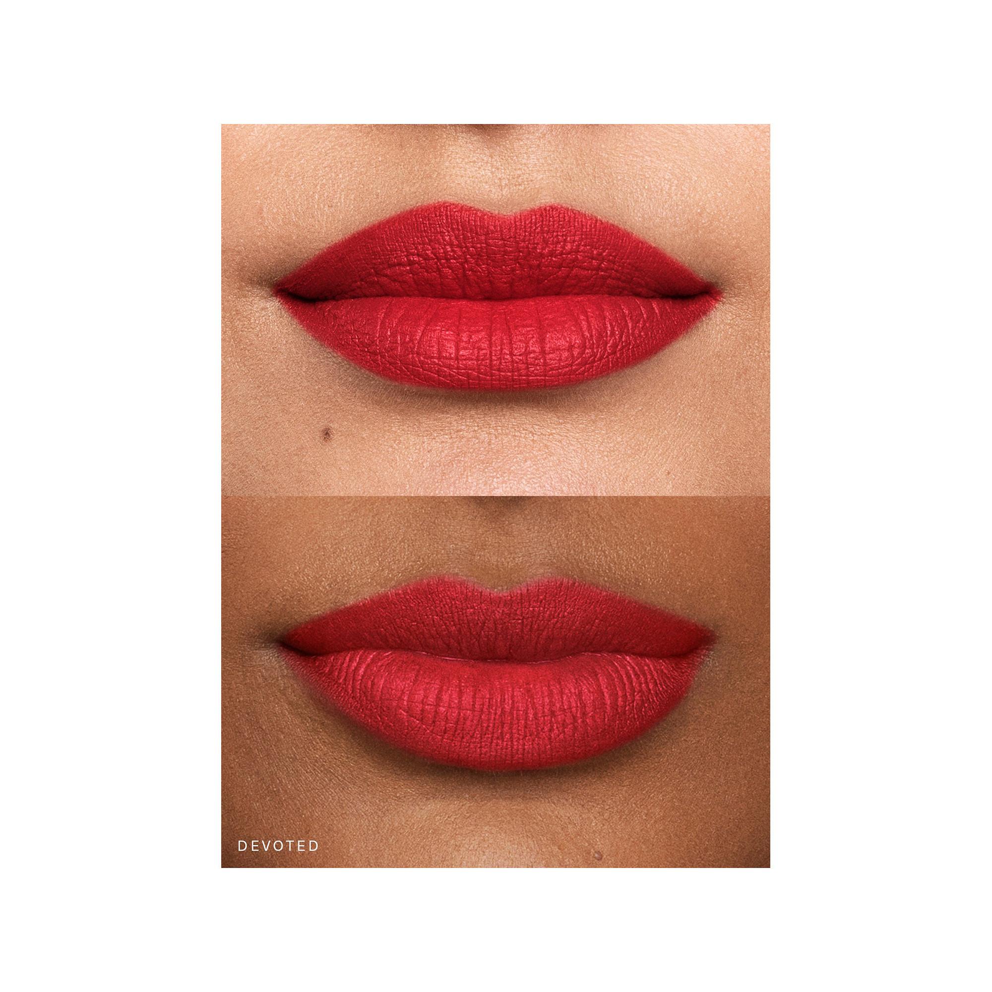 RARE BEAUTY Kind Words Matita per labbra mat 