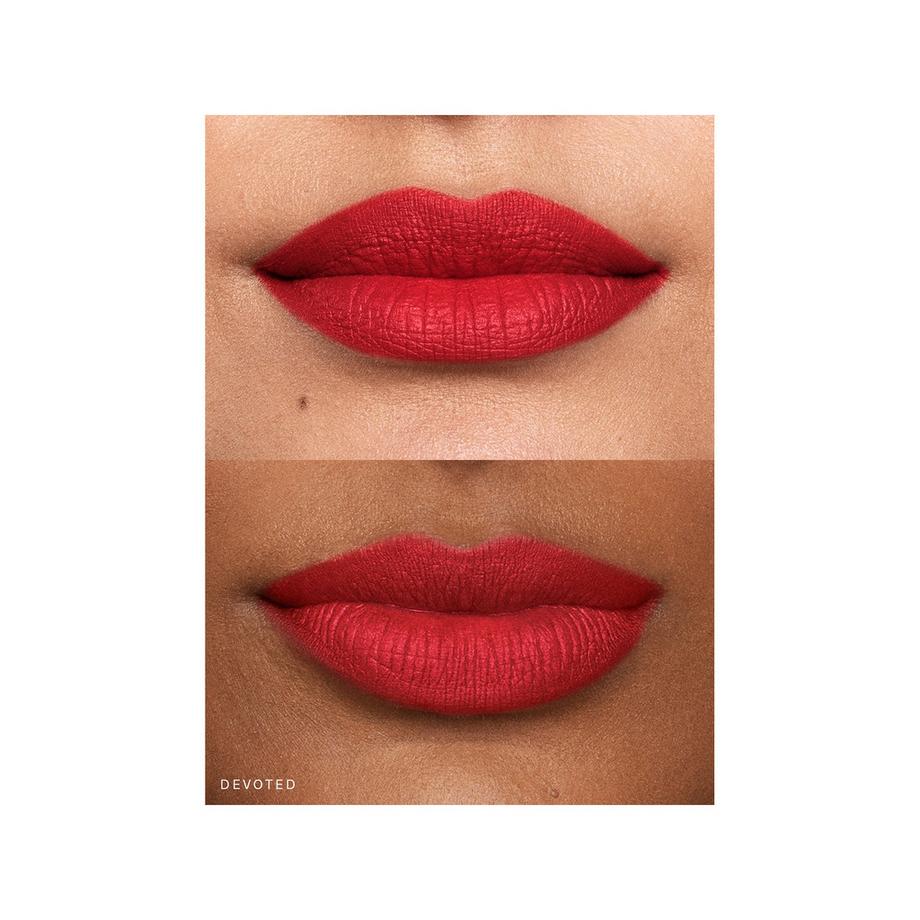 RARE BEAUTY Kind Words Matita per labbra mat 