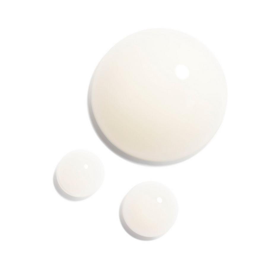 CHANEL N°1 DE CHANEL REVITALISIERENDES AUGENSERUM GLÄTTET – ERFRISCHT – ÖFFNET DEN BLICK – NACHFÜLLUNG 