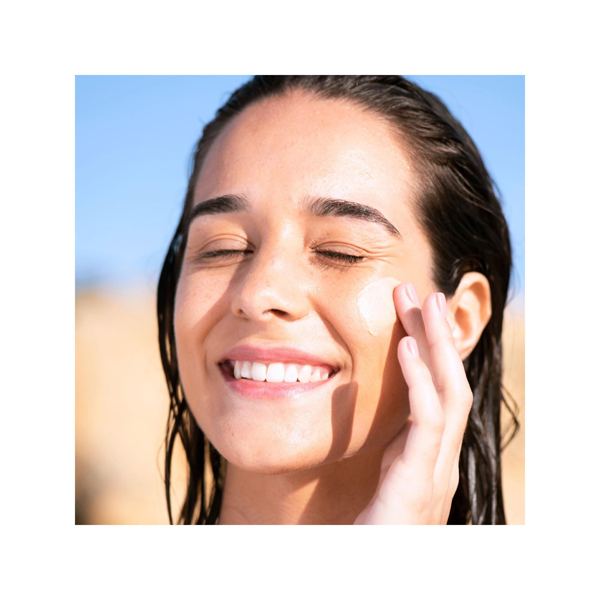 Laboratoire SVR  Sun Secure Blur Sans Parfum SPF50+   