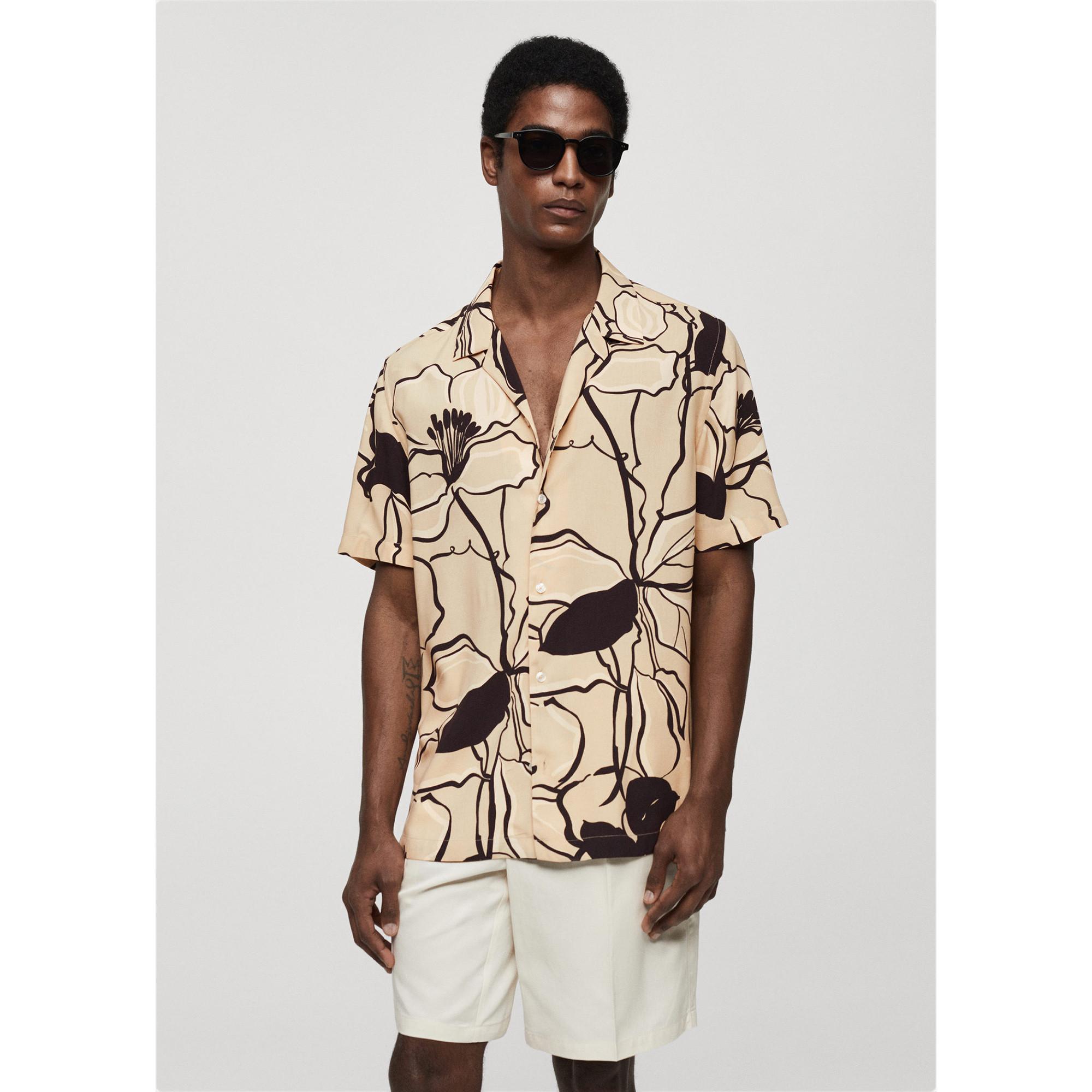 Mango Man T-Shirt mit Blumenmuster und Bowlingkragen  