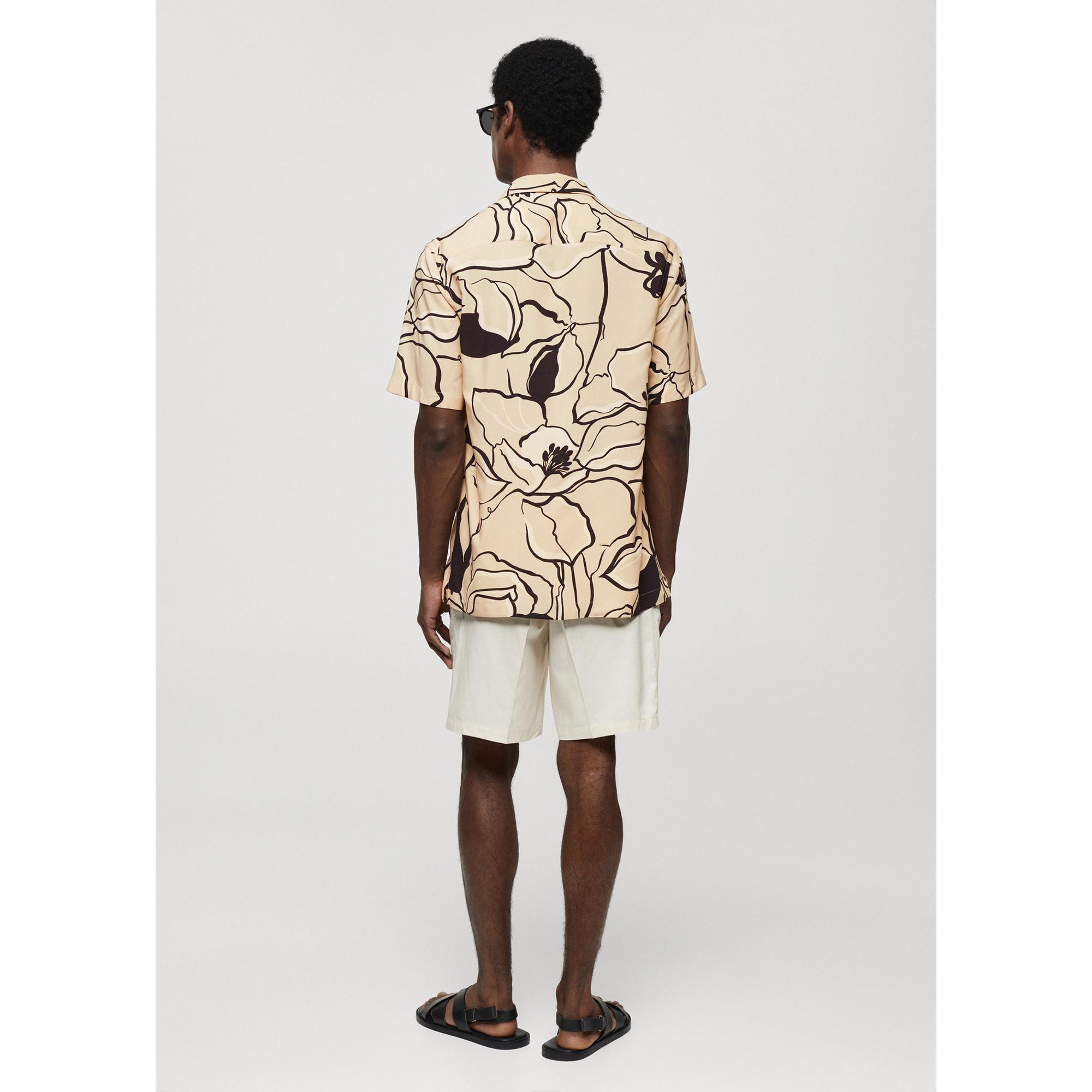 Mango Man T-Shirt mit Blumenmuster und Bowlingkragen  