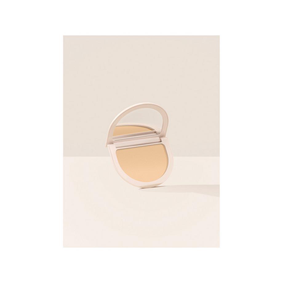RARE BEAUTY  Tinted Pressed Powder - Poudre de finition pressée teintée 