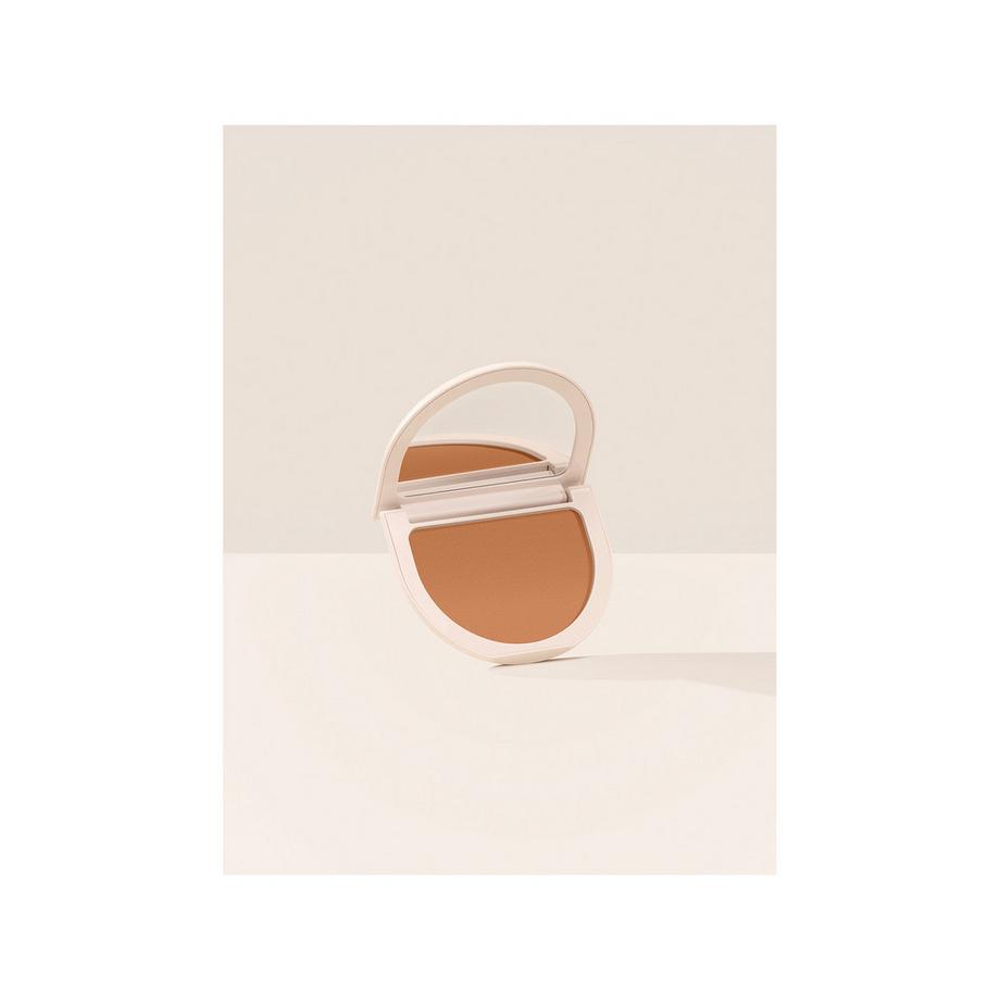 RARE BEAUTY  Tinted Pressed Powder - Getöntes Presspuder 