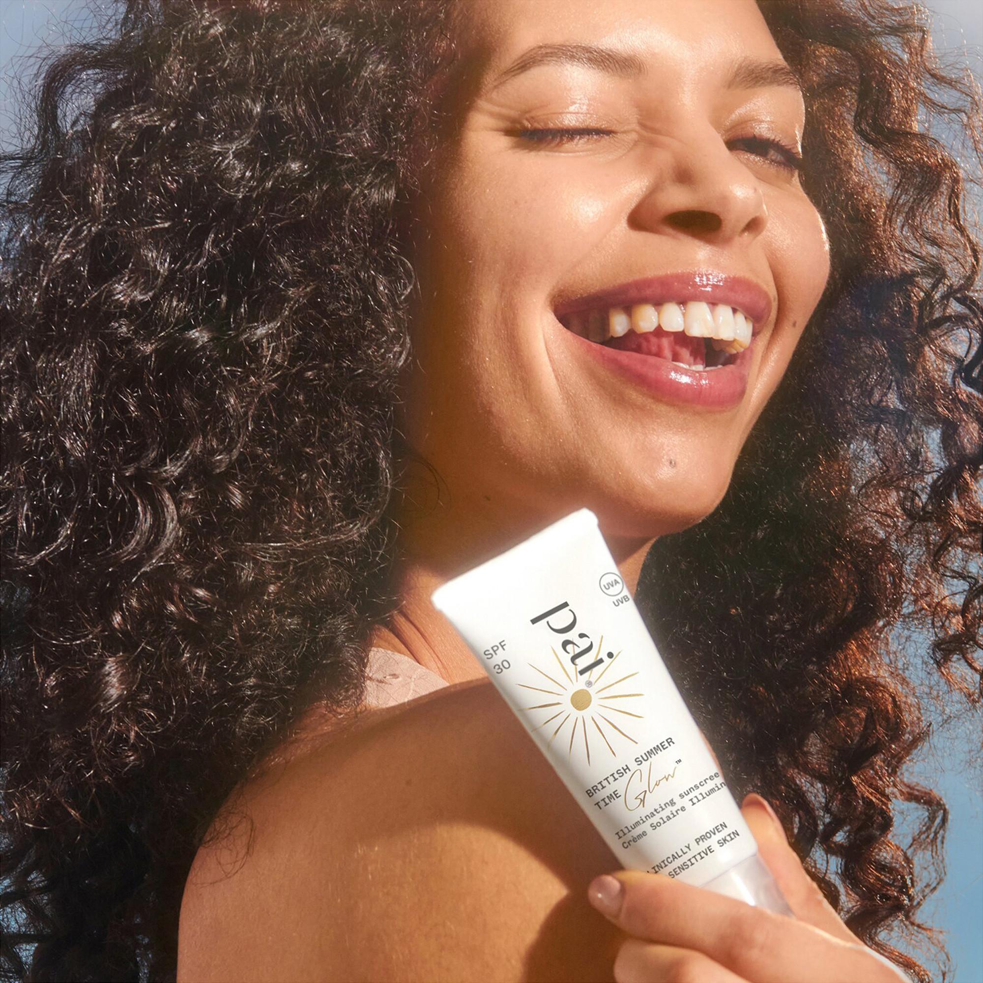 pai  British Summer Time Glow SPF 30 - Pelle sensibile 