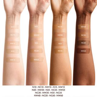 WYCON  Radiance Wear Foundation 