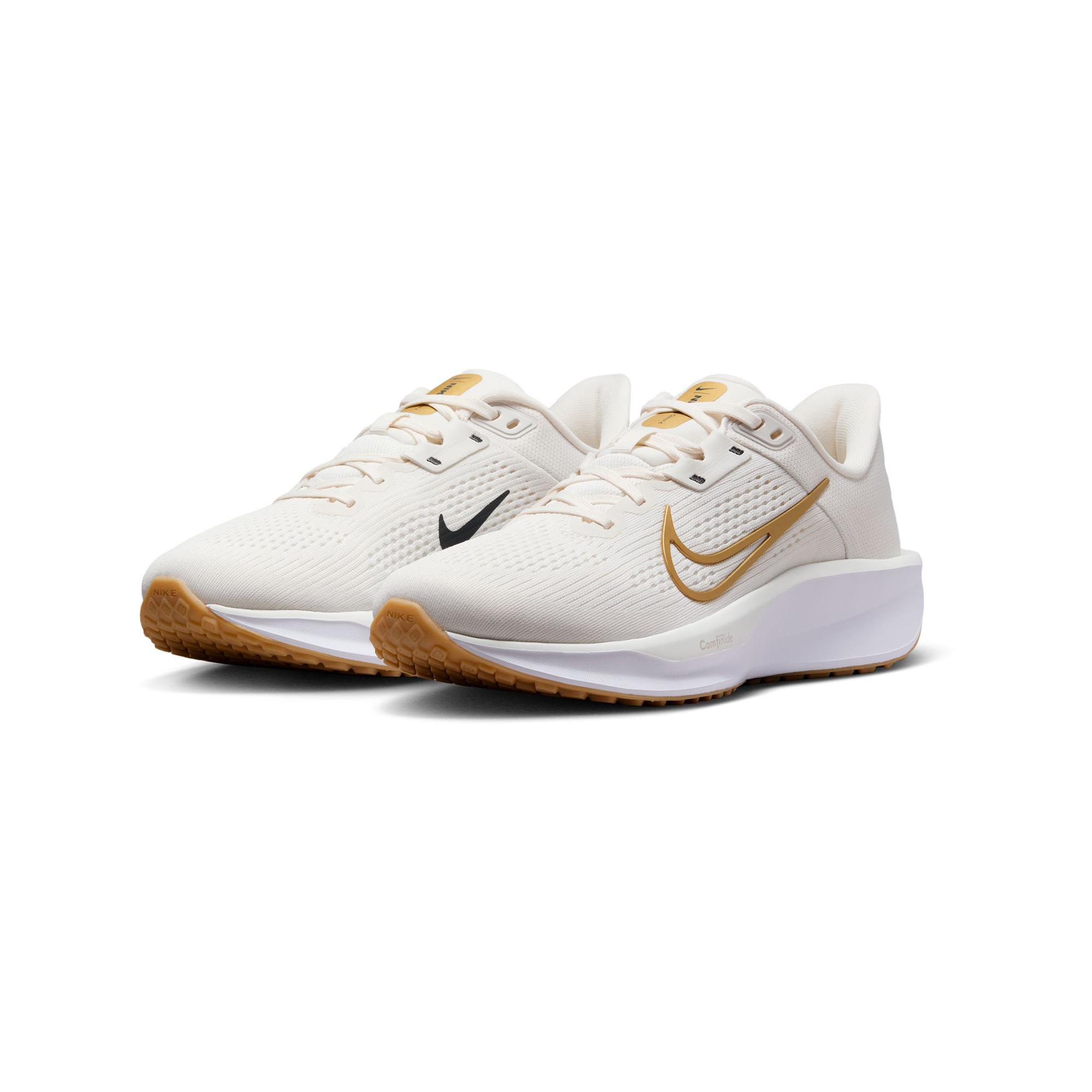 NIKE Wmns Quest 6 Chaussure running 