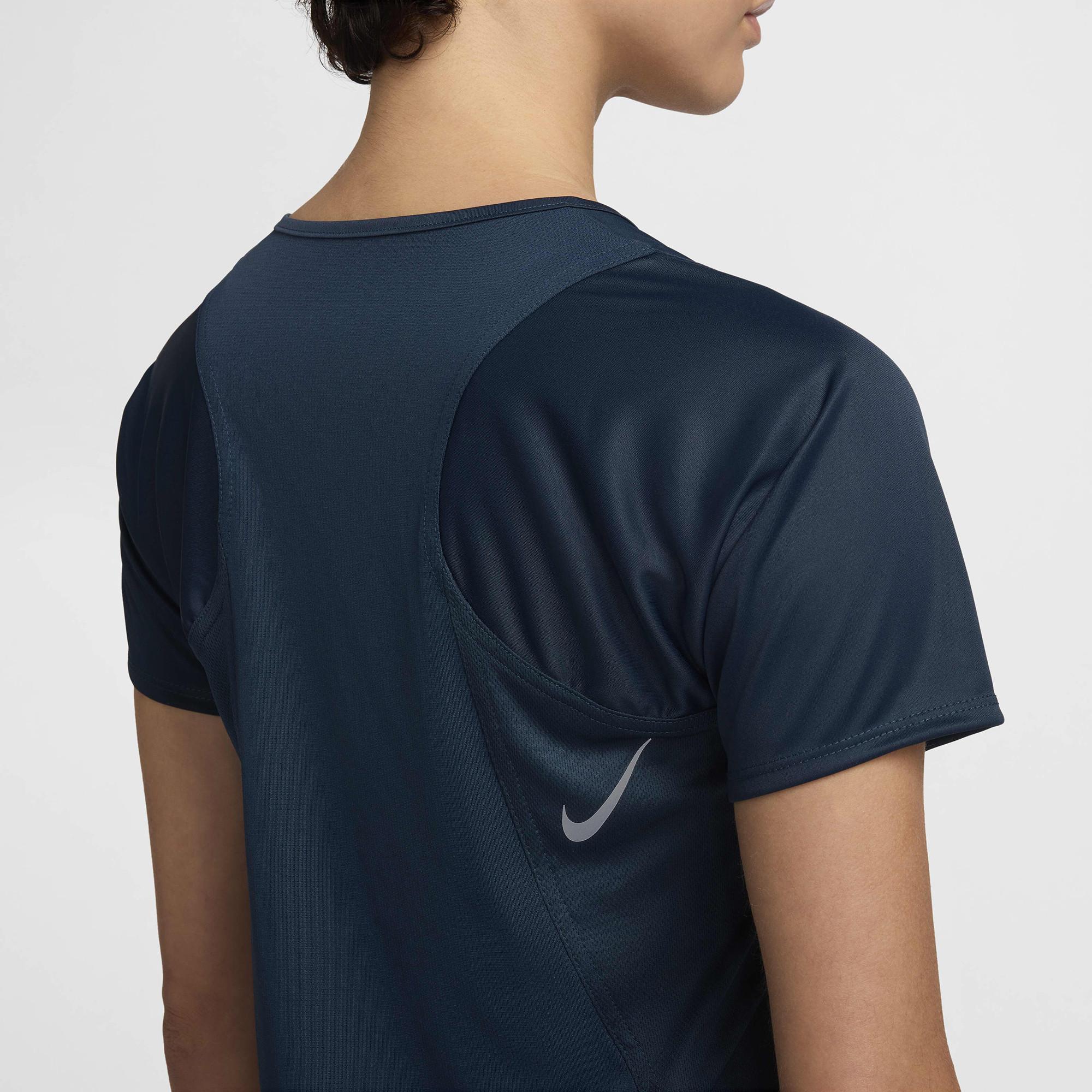 NIKE Race T-shirt 
