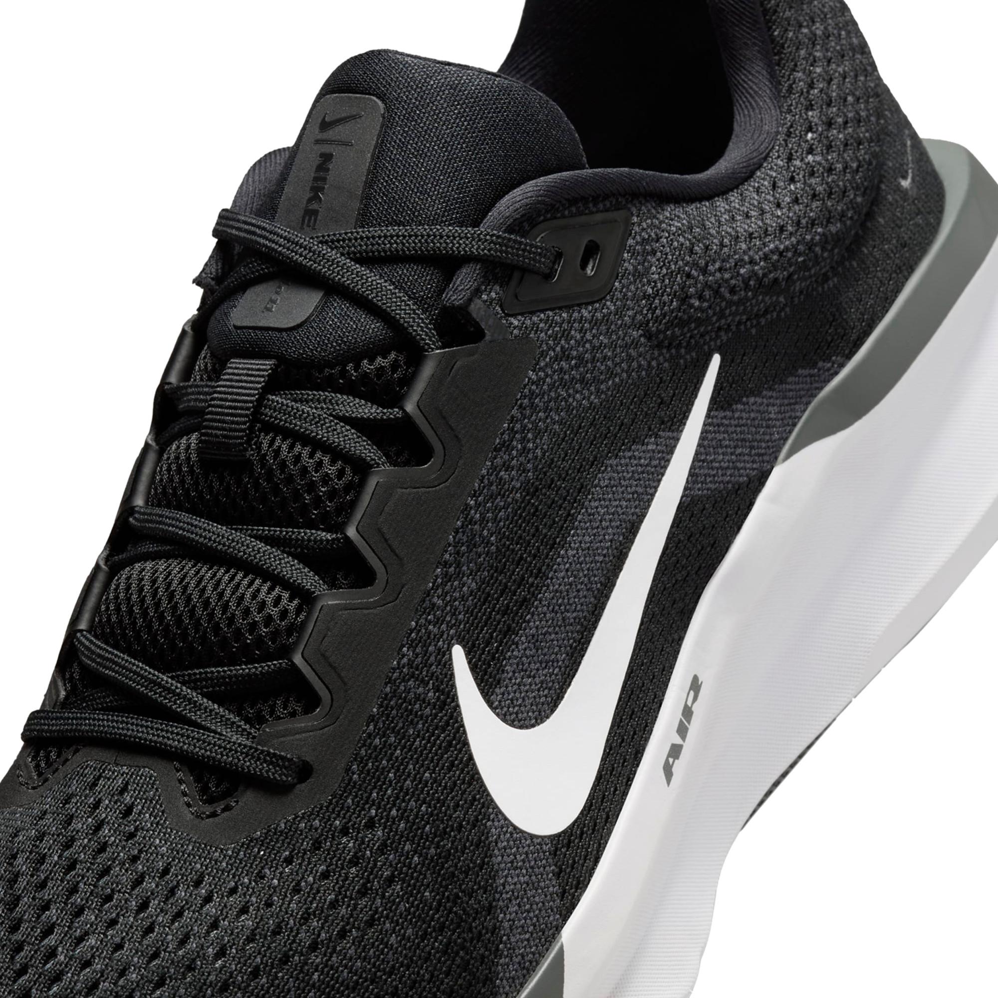 NIKE Wmns Winflo 11 Laufschuhe 