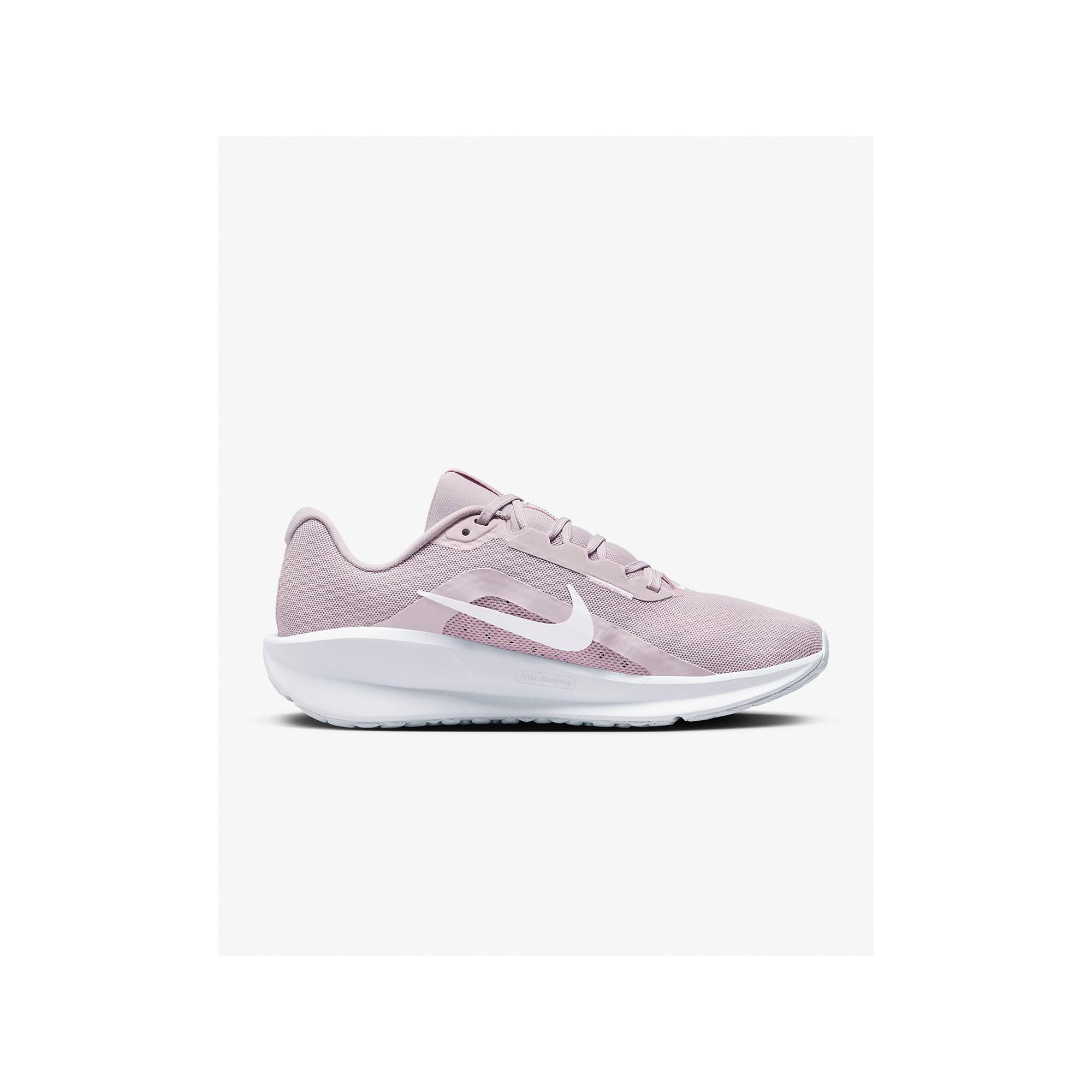 NIKE Wmns DOWNSHIFTER 13 Scarpe da corsa 