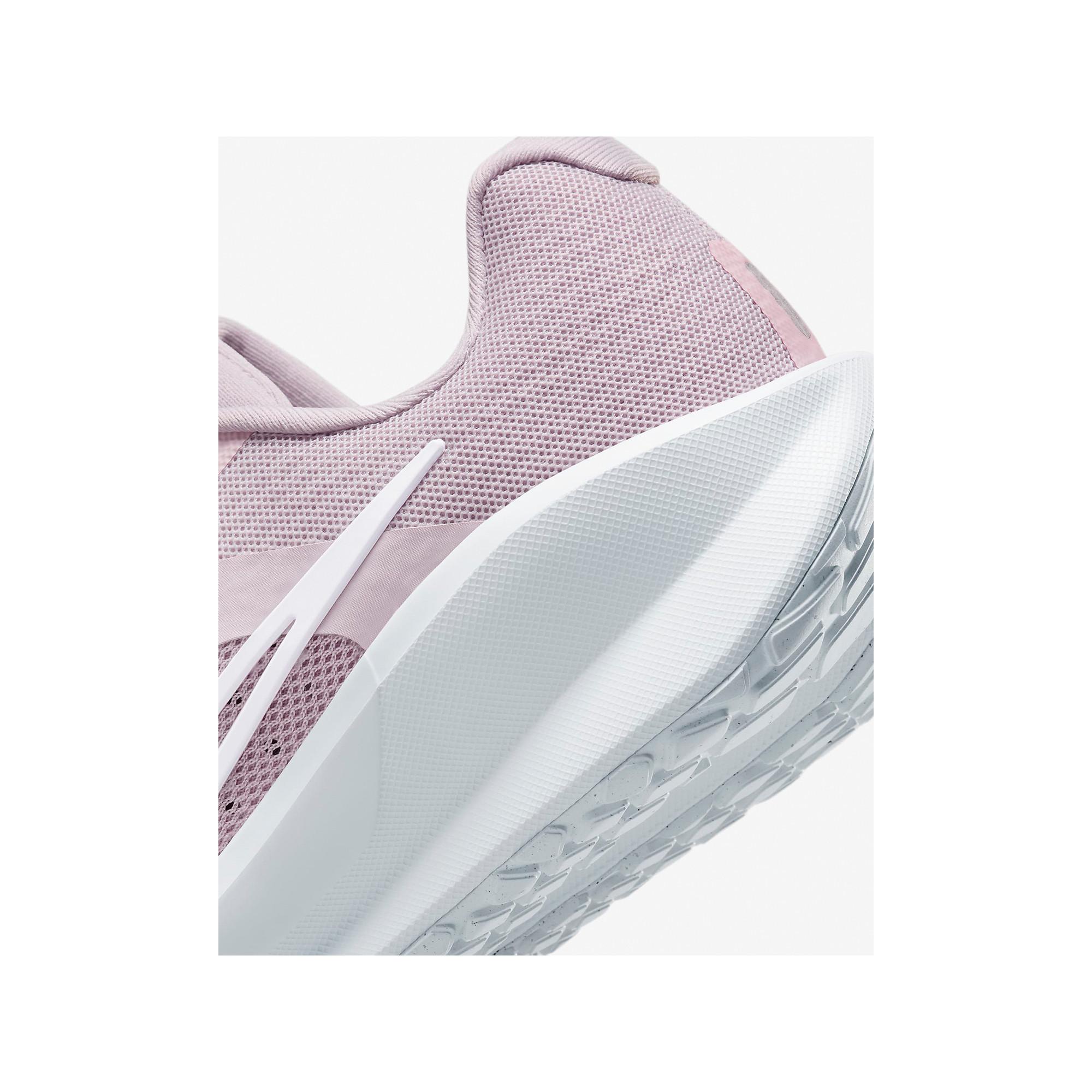 NIKE Wmns DOWNSHIFTER 13 Laufschuhe 