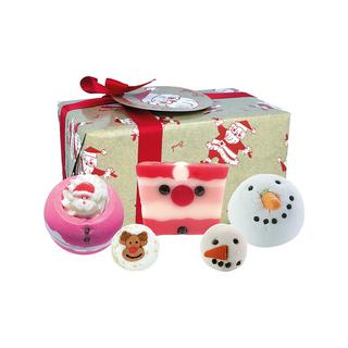 Bombcosmetics Claus for Celebration Gift Pack     Set 