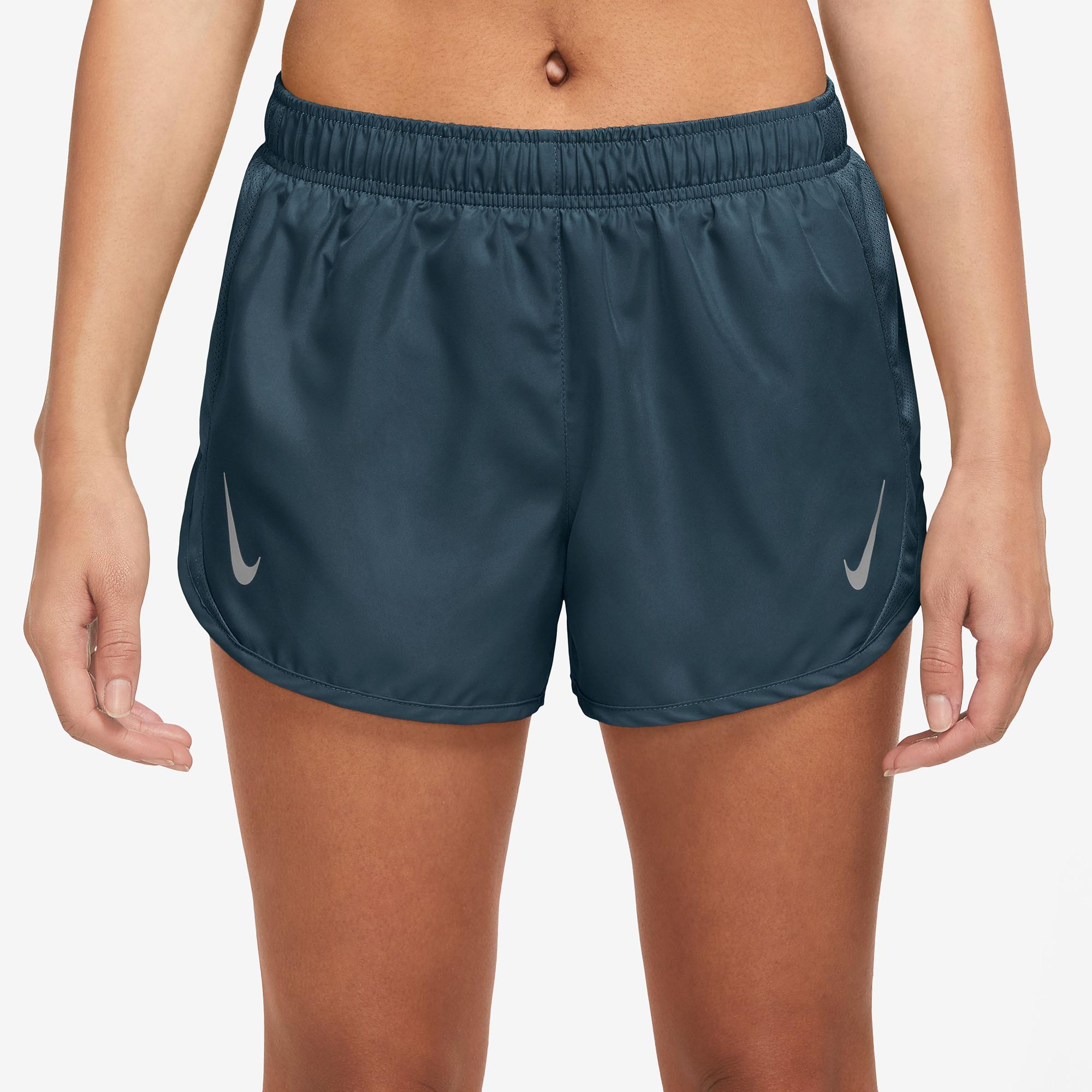 NIKE ShortsRg-Fit Shorts, Regular Fit 