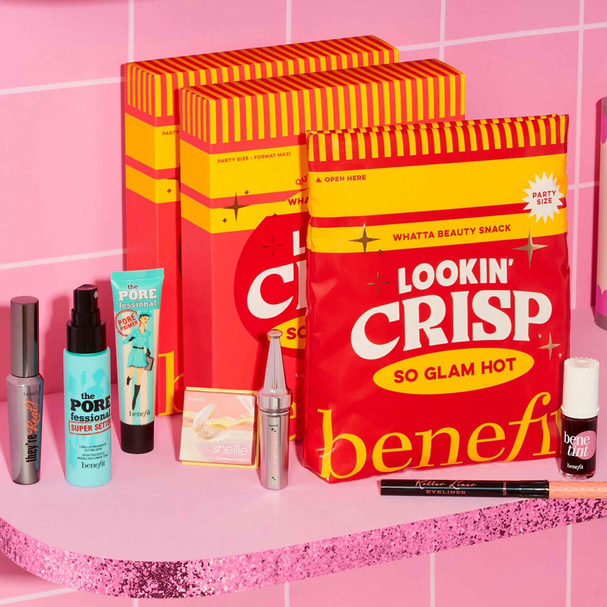 benefit  Lookin' Crisp - Le coffret maquillage best-seller de Noël 