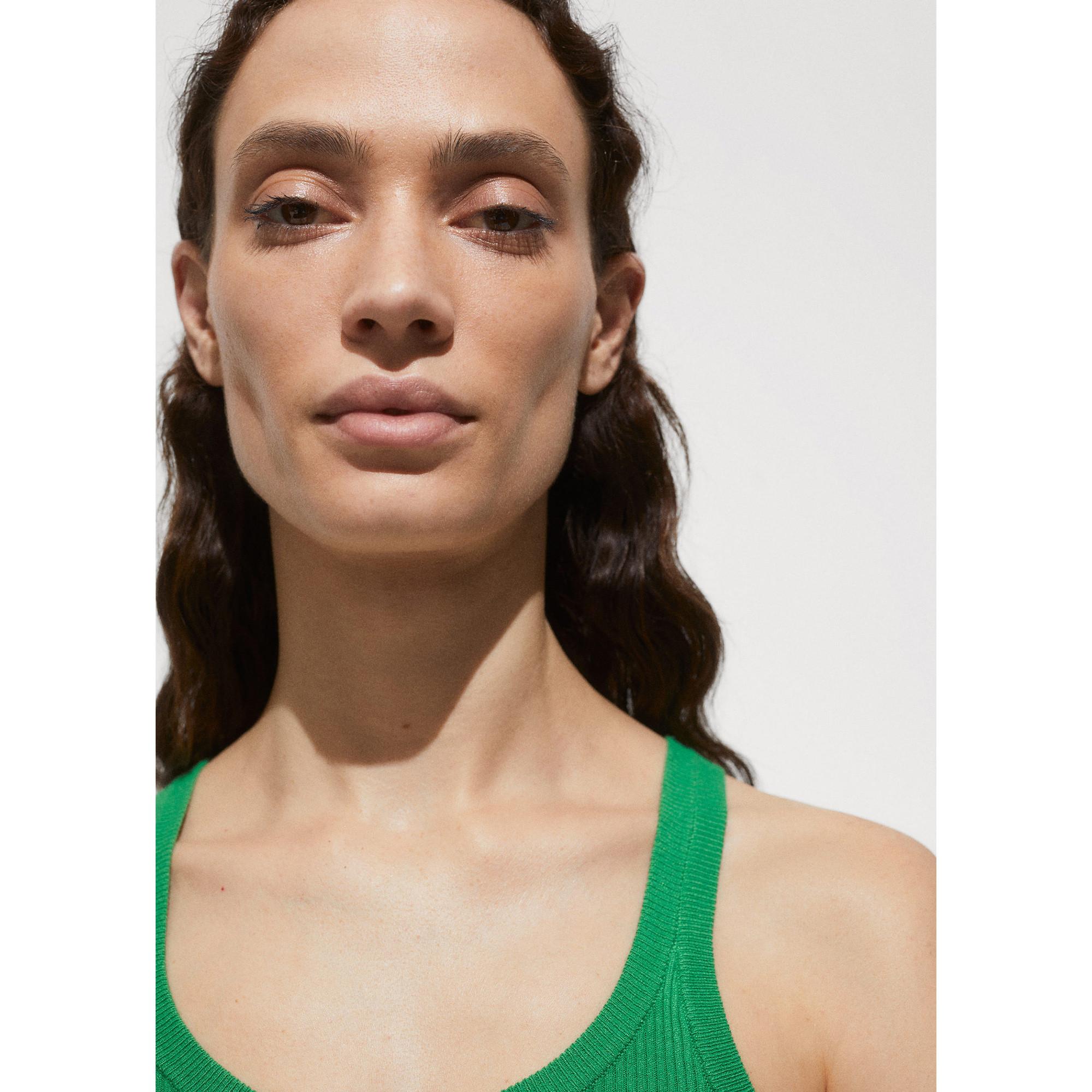 MANGO RIRI Top in maglia a costine  