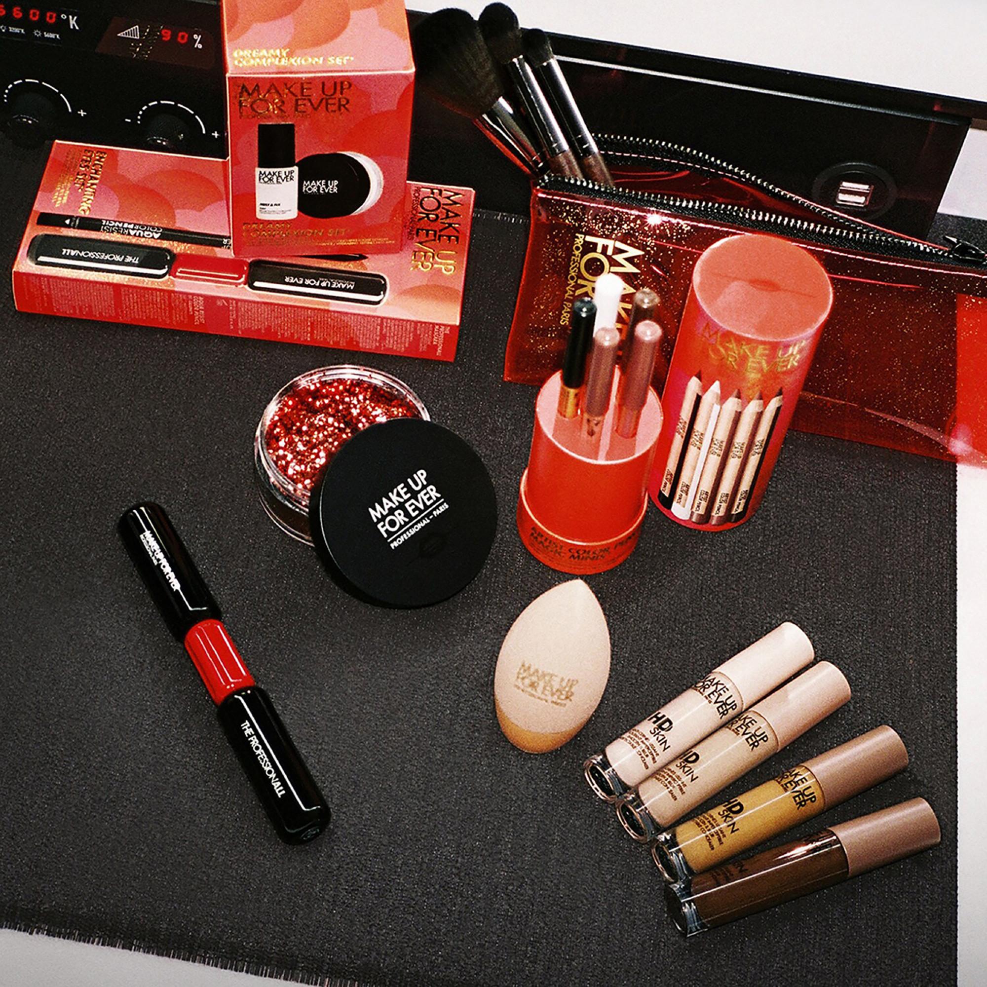 Make up For ever  Exquisite Face & Eye Tools Set – Coffret maquillage Pinceaux 