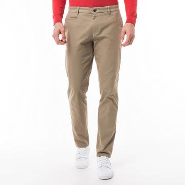 Pantalon chino, Slim Fit