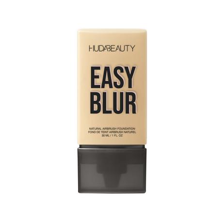 Huda Beauty  Easy Blur Natural Airbrush Foundation -  für eine Filter-Finish Base 