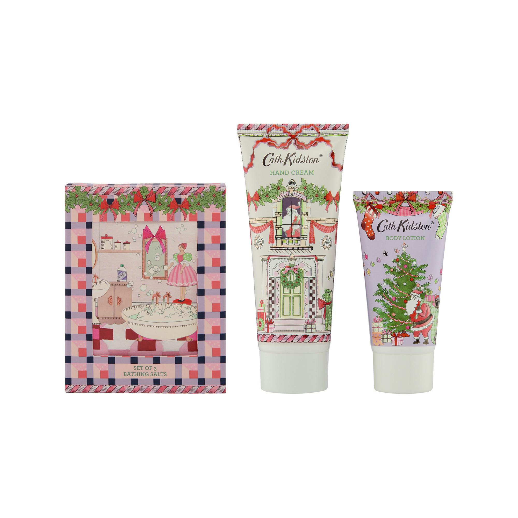 Cath Kidston Cath Kidston Body Treats Tin Set regalo per il corpo in una grande scatola di latta A Doll's House 