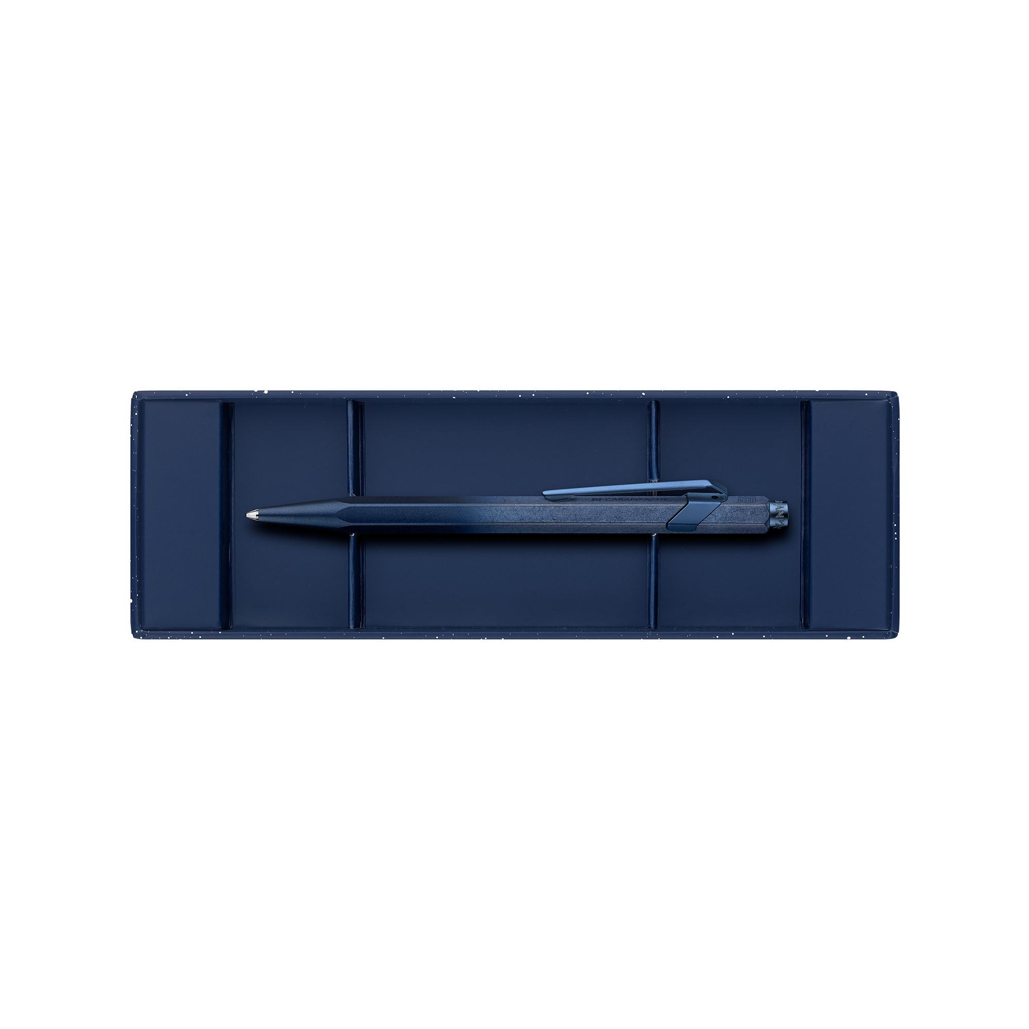 Caran d'Ache Penna a sfera Cosmic Blue 849 