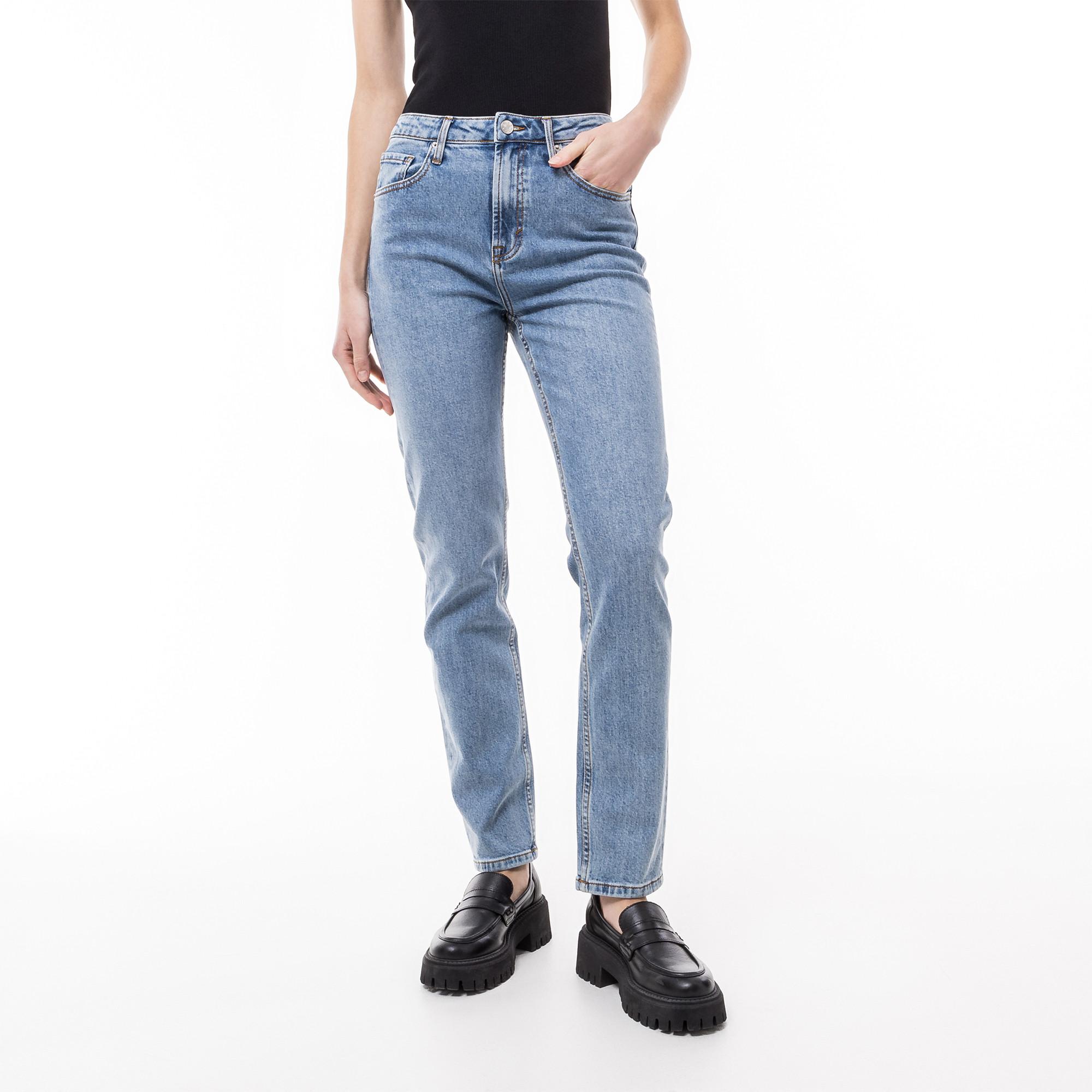 Manor Woman straight slim Jeans, Straight Leg Fit 