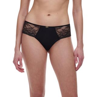 Chantelle Origins Shorty Slip in Pizzo  