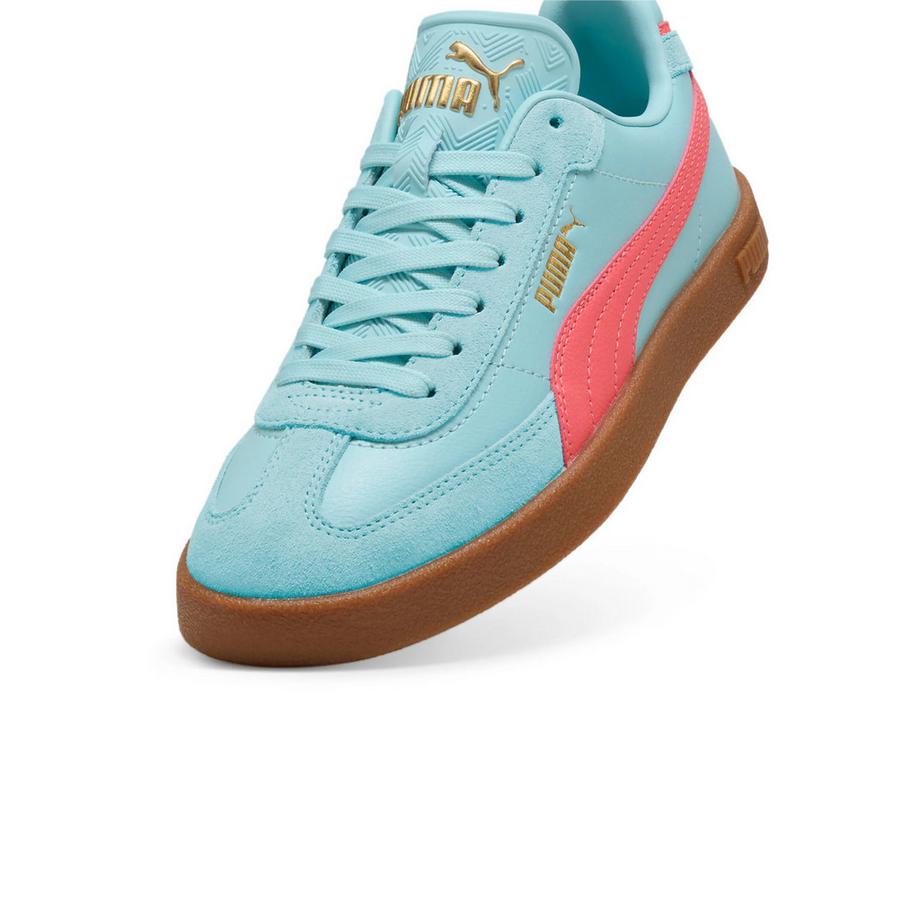 PUMA Club II Era Low Top Sneakers  