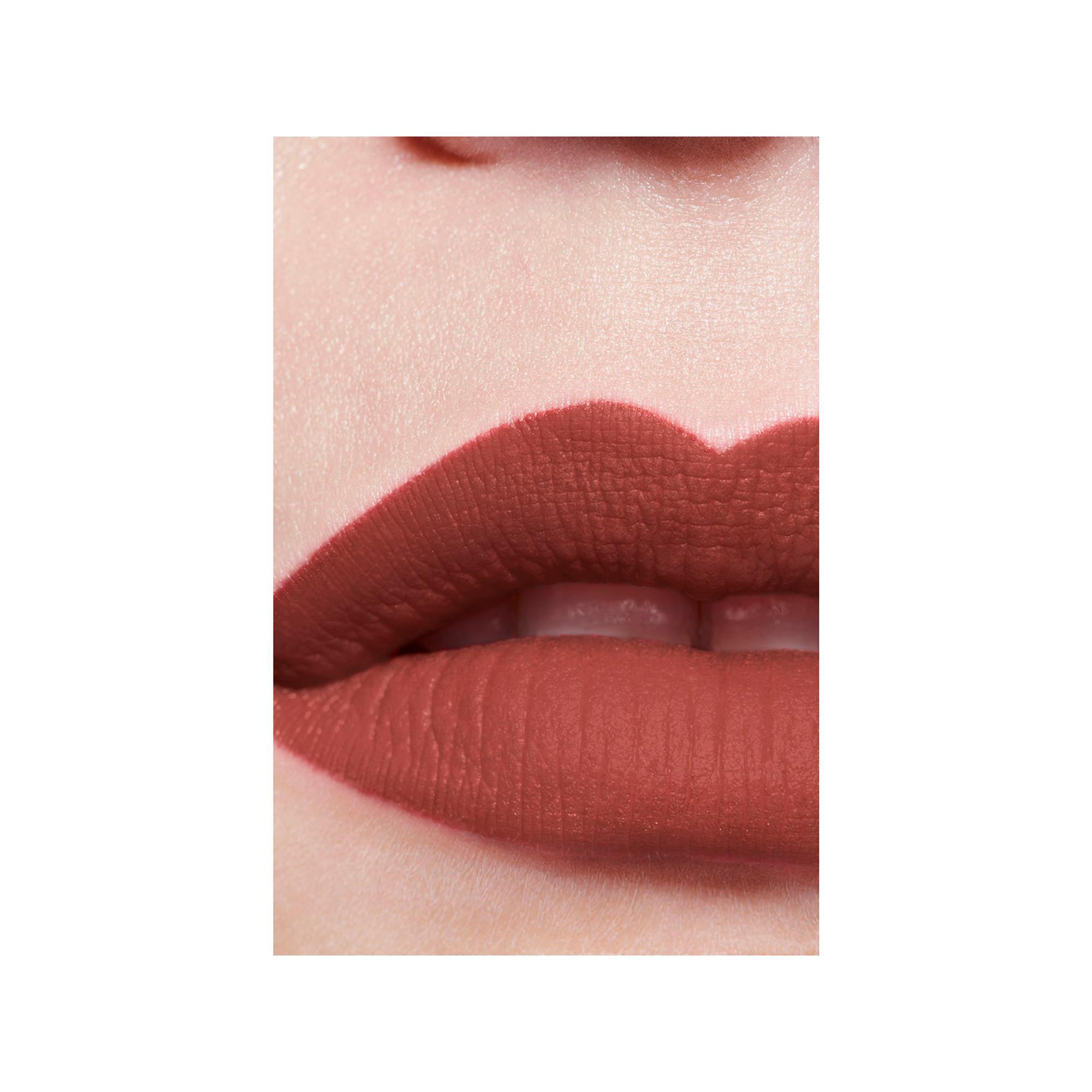 CHANEL ROUGE ALLURE LIQUID VELVET DER INTENSIVE MATTE FLUID-LIPPENSTIFT MIT ULTRA-LANGEM HALT 