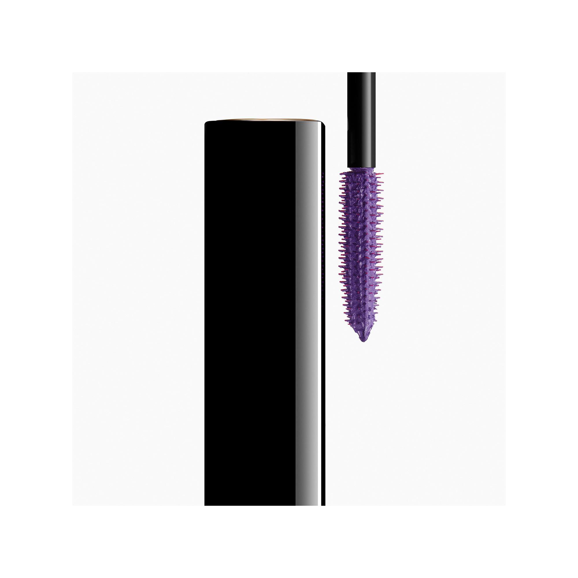 CHANEL NOIR ALLURE DIE ALL-IN-ONE-MASCARA: VOLUMEN, LÄNGE, SCHWUNG UND DEFINITION 