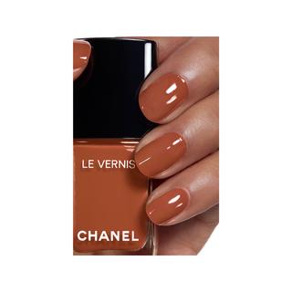 CHANEL LE VERNIS COULEUR ET BRILLANCE LONGUE TENUE 