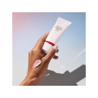 SHISEIDO Revitalessence  Skin Glow Primer  