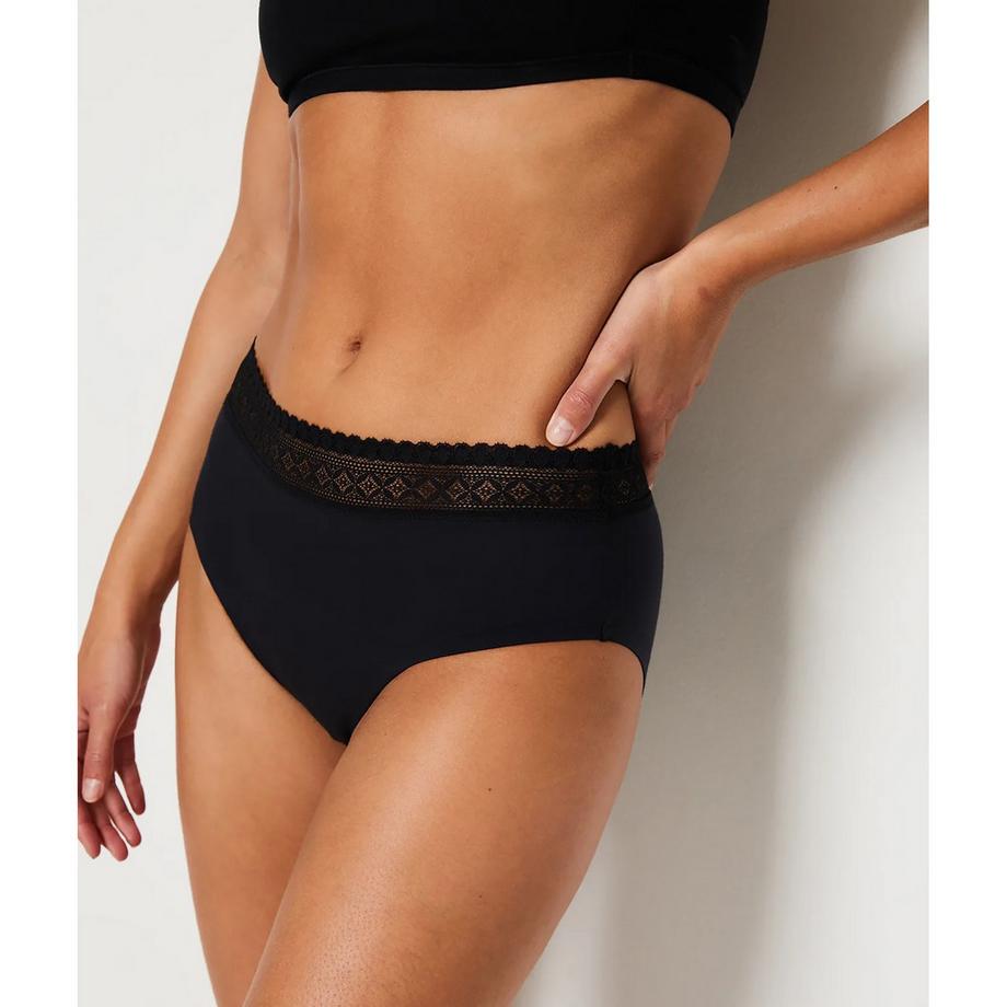 Etam Shorty Culotte avec Bordure en Dentelle  