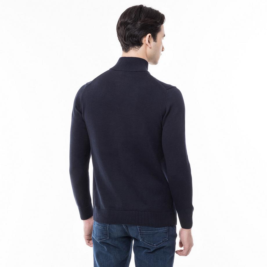 Manor Man Half-Zip Pullover  