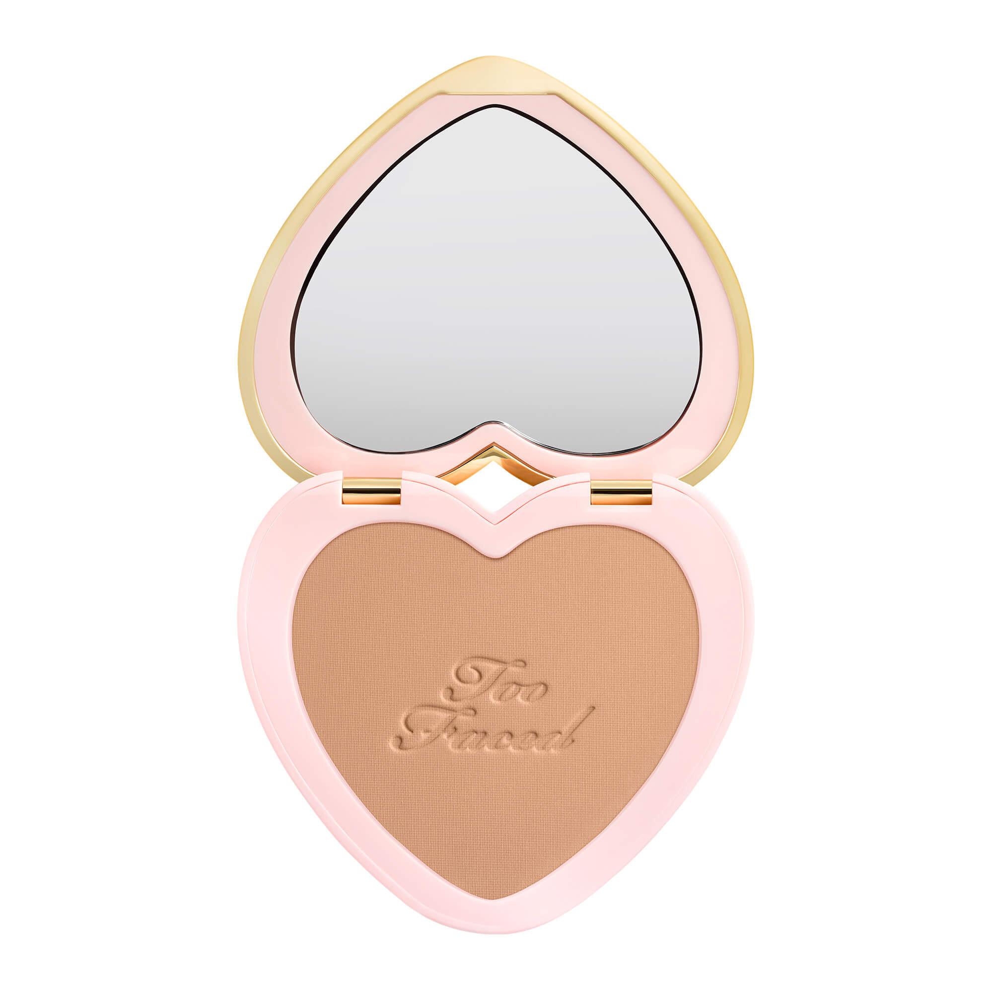 Too Faced  Born This Way Soft Blur Flexible Finish Setting Powder 