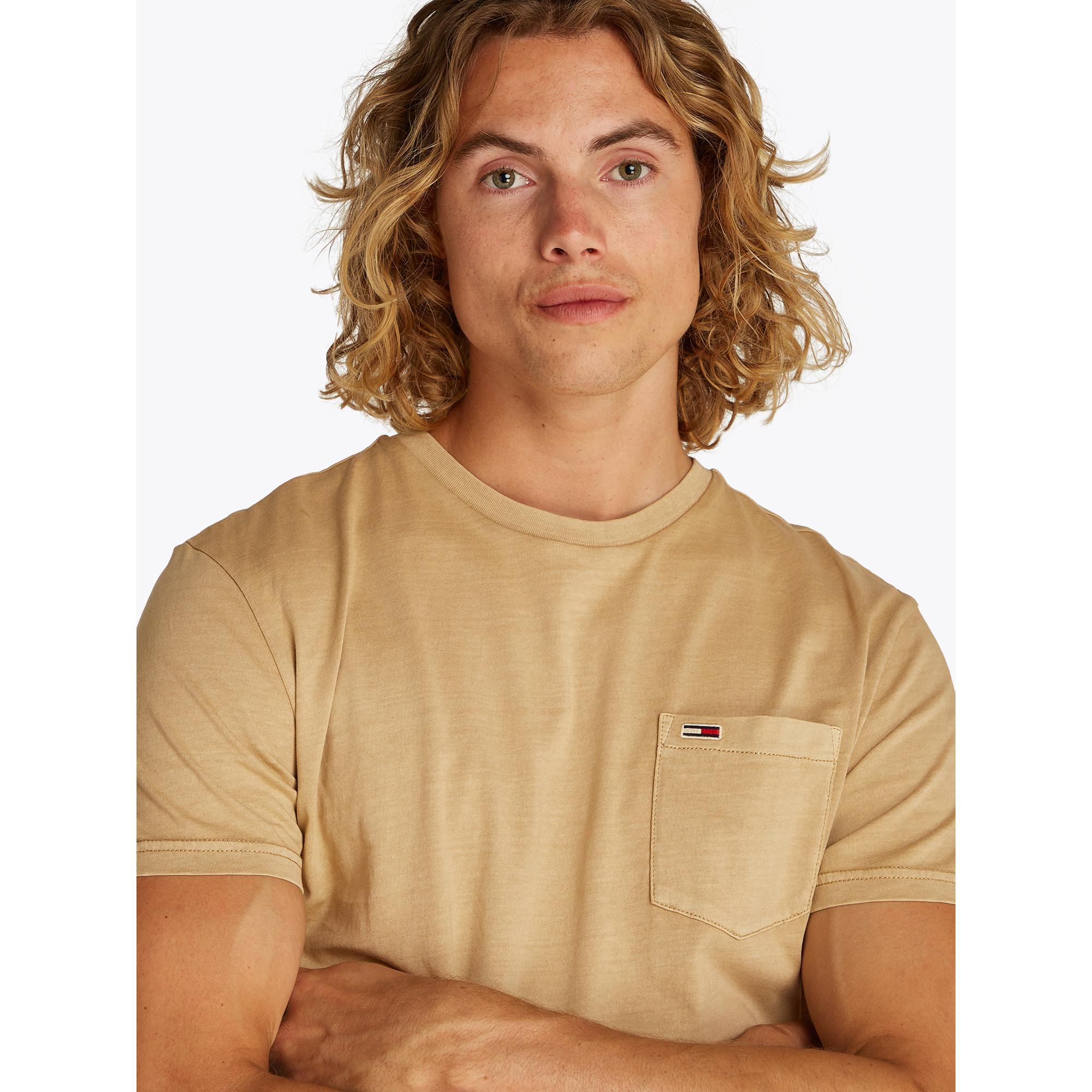 TOMMY JEANS TJM Slim Washed Pocket T-Shirt  