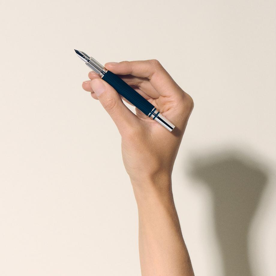 MONTBLANC Füllfederhalter StarWalker 