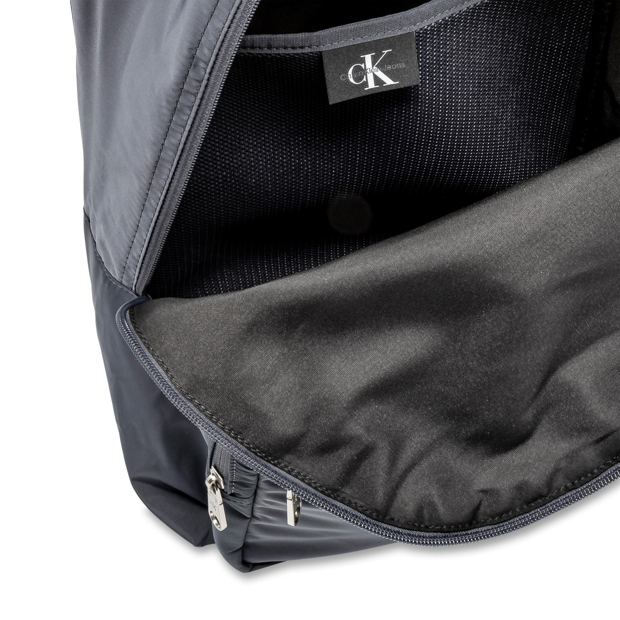 Calvin Klein Jeans SPORT ESSENTIALSBACKPACK 43 Sac à dos 