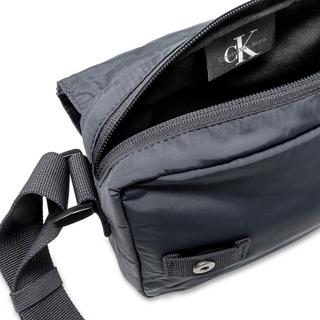 Calvin Klein Jeans SPORT ESSENTIALS UT FLAPCB22 Sac à bandoulière 