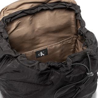 Calvin Klein Jeans METRO NYLON FLAP BP 43 NY Rucksack 