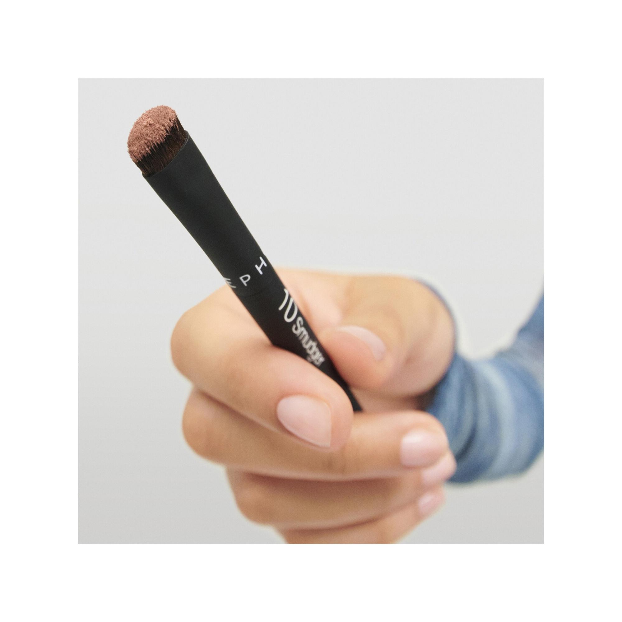 SEPHORA  Pennello sfumino 10 - Applicazione intuitiva, finish impeccabile 