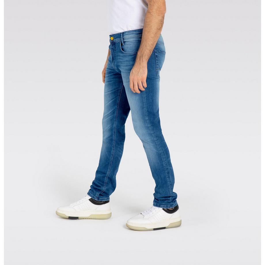 MAC Ultimate Driver Slim Fit Jeans  
