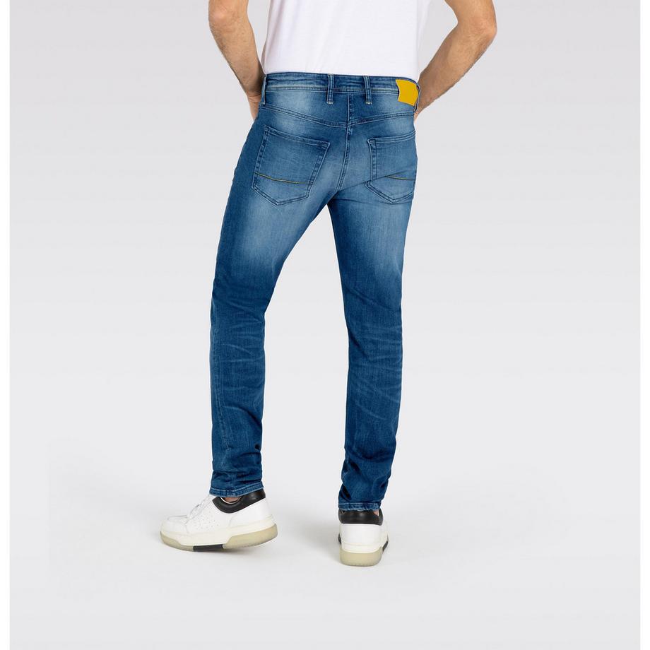 MAC Ultimate Driver Slim Fit Jeans  