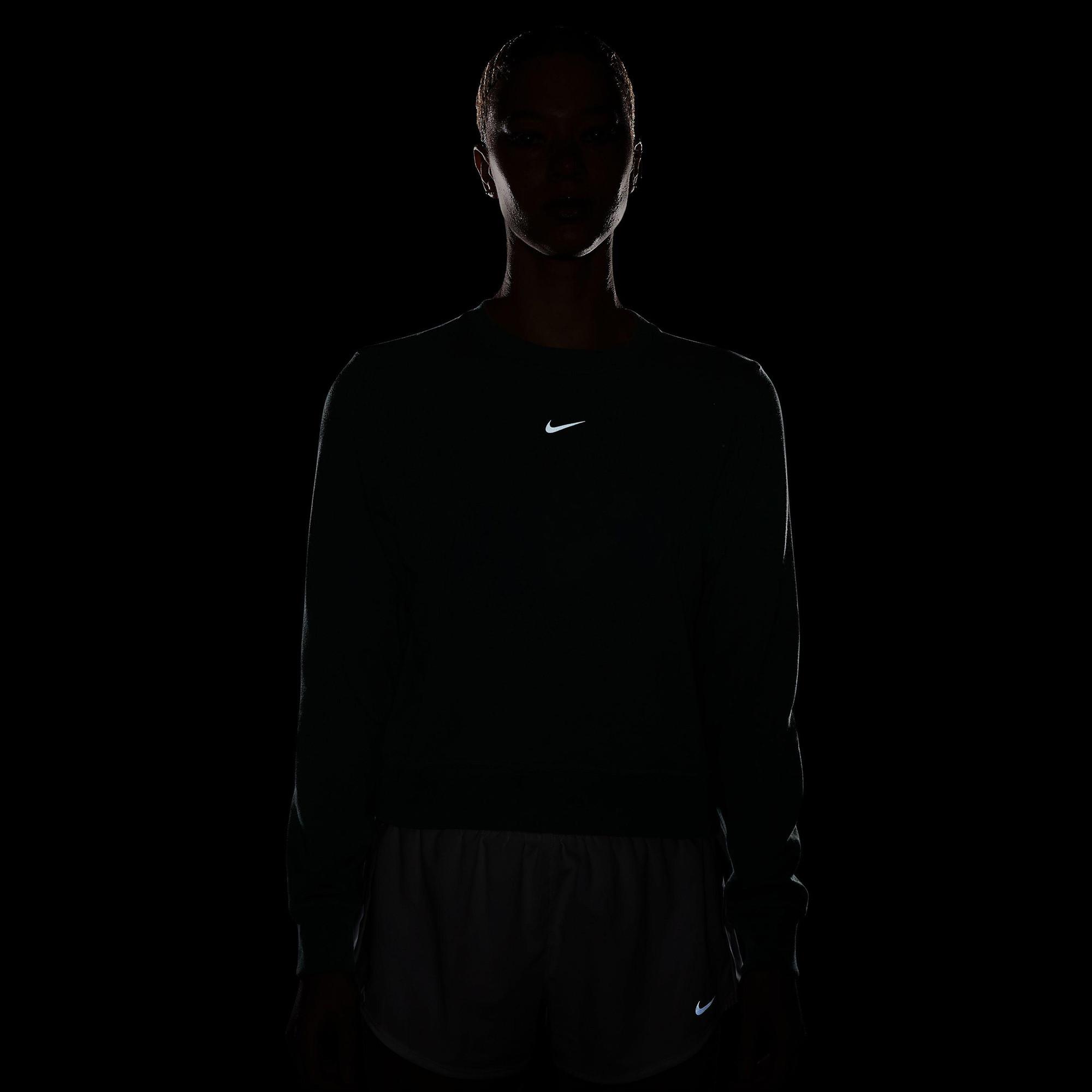 NIKE W NK ONE DF CREW LBR Pullover, Regular Fit, langarm 