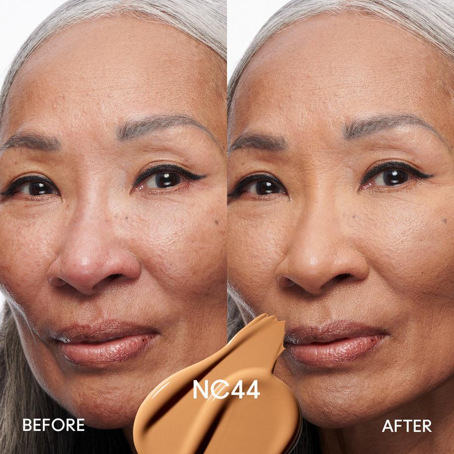 MAC Cosmetics  Studio Radiance 24Hr Luminous Lift Concealer 