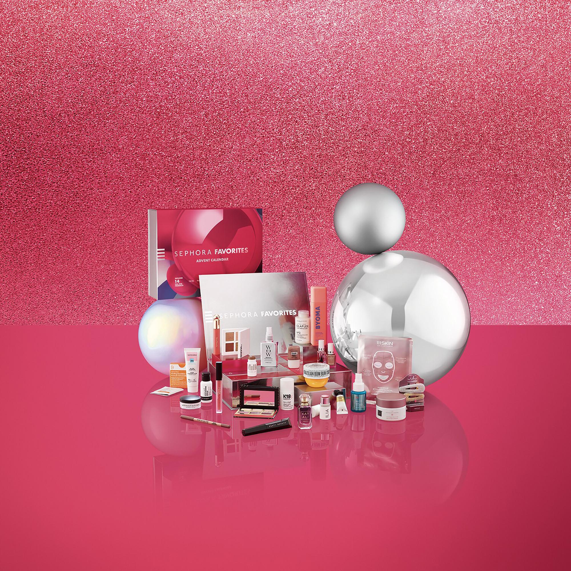 SEPHORA FAVORITES  Calendario dell'Avvento - 26 prodotti make-up, skincare, capelli, profumo 