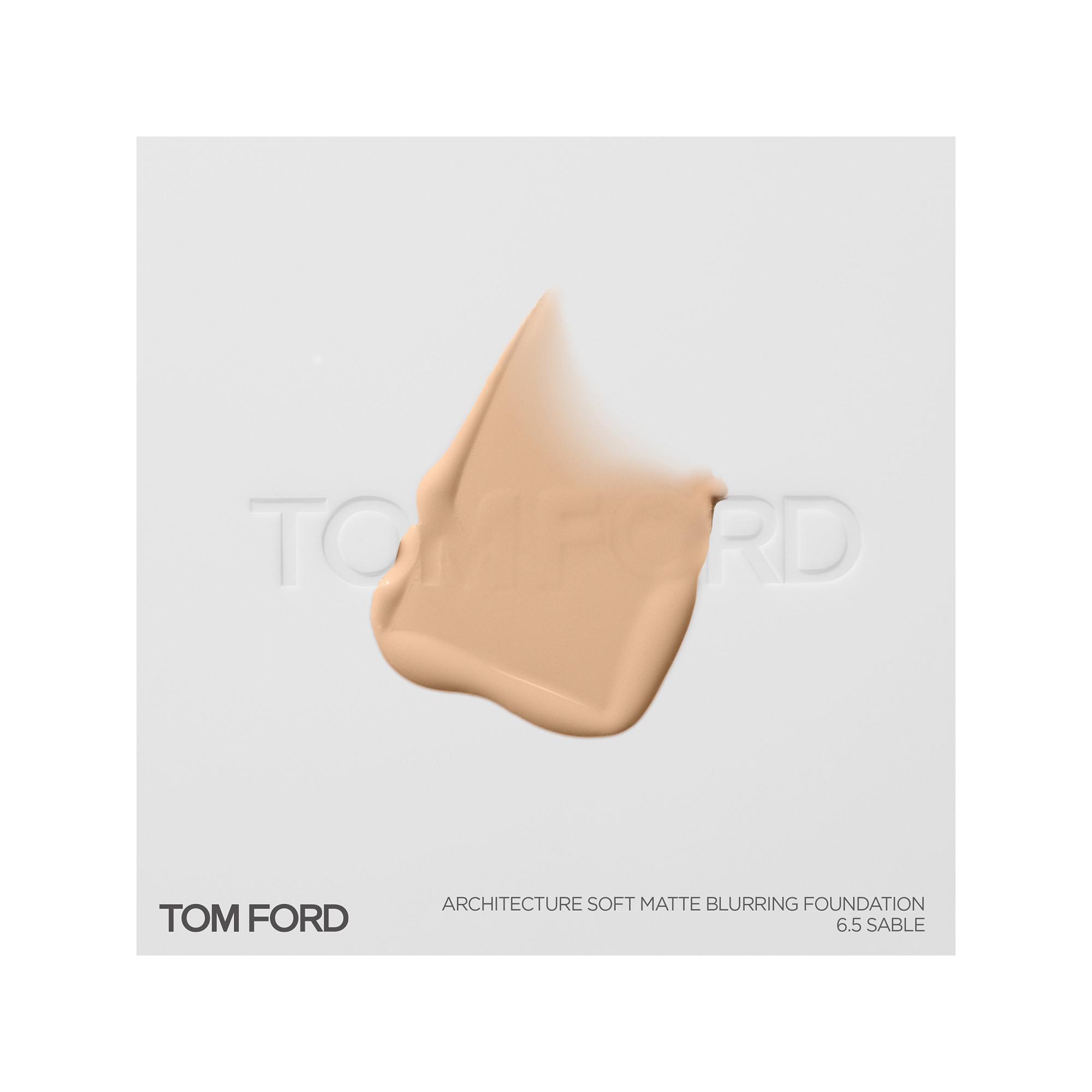 TOM FORD  Architecture Soft Matte Blurring Foundation 